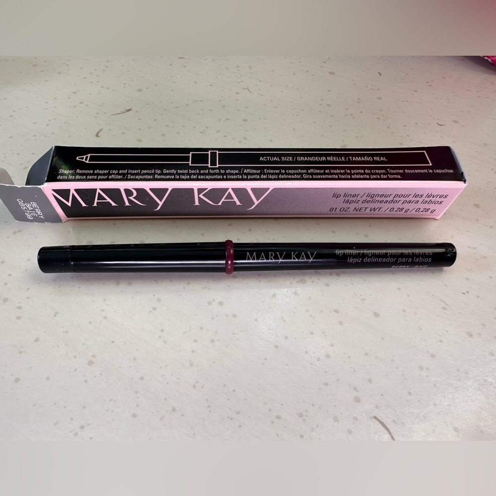 Mary Kay Lip Liner Berry